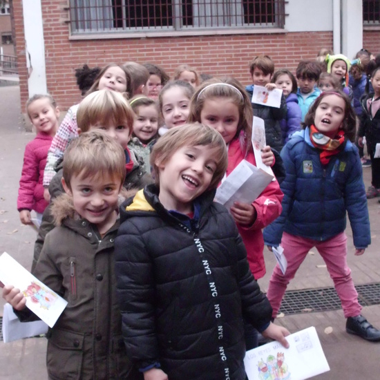 SOLIDARIDAD EN NAVIDAD EN EL HOSTOS 33