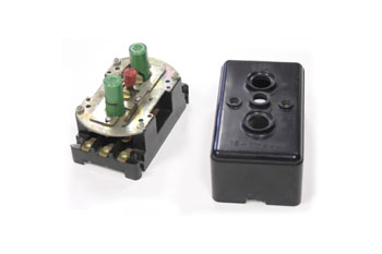 Interruptor trifásico-inversor de baquelita para superficie