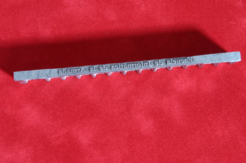 Líneas compuestas con linotipia (perspectiva superior)