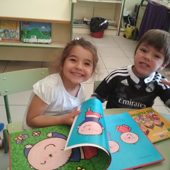 BIBLIOTECA LLENA DE SUEÑOS (7)