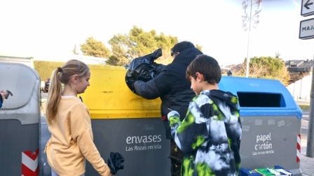 Litter Less Campaign_Reciclado de los Residuos 23