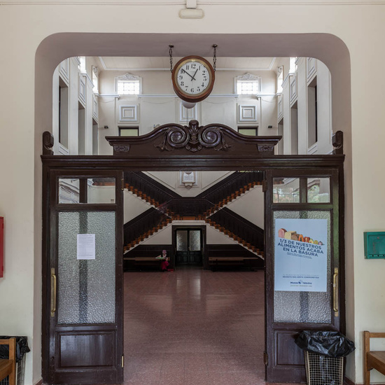 IES_ISABELLACATOLICA_EDIFICIO_009