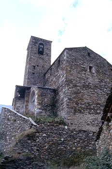 Pueblo de montaña. Liri