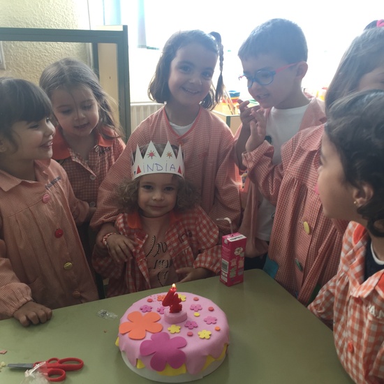 Cumpleaños India 7