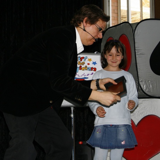 CLIFF THE MAGICIAN 2008 16