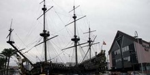 Galeón en el puerto de Génova