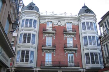 Fachada en Calle Mayor de Palencia, Castilla y León