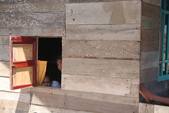 Vida cotidiana, Campamento de pescado, Alunaga, Sumatra, Indones