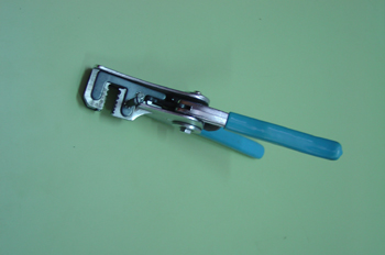 Pelacables eléctrico semiautomático