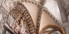 Pórtico de la Gloria, Catedral de Santiago de Compostela, La Cor