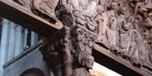 Pórtico de la Gloria, Catedral de Santiago de Compostela, La Cor