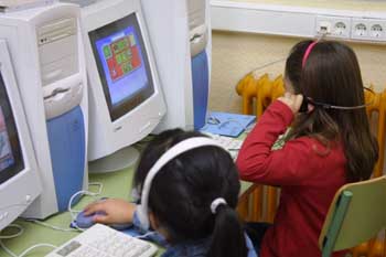 Realizando actividad con el ordenador