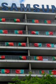 Balcones adornados para la Eurocopa de 2004, Portugal