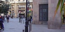 Plaza de Lluís Millet, Barcelona