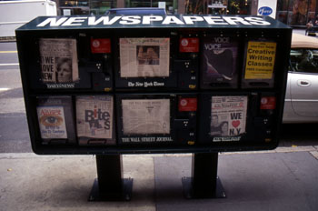 Expendedora de periódicos, Nueva York, Estados Unidos