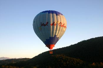 Vuelo de globo sobre el Prepirineo catalán, Cataluña