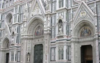 Detalle de la puerta del Duomo, Florencia