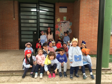 2017_02_Los delfines carnavaleros... 2