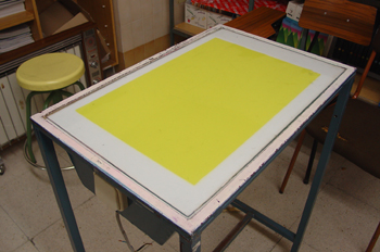   Prueba laminada de film amarillo