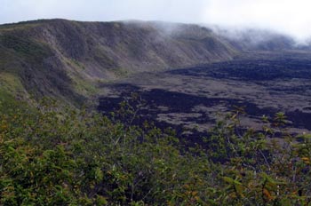 Cráter del Volcán Sierra Negra en la Isla Isabela, Ecuador
