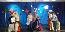 The Three Wise Men come to School 14