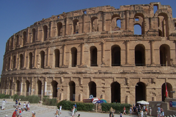 Exterior anfiteatro de El Djem, Túnez
