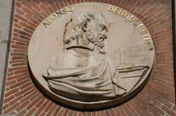 Monumento al  artista Alonso Berruguete