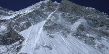 Pared nevada del Lhotse