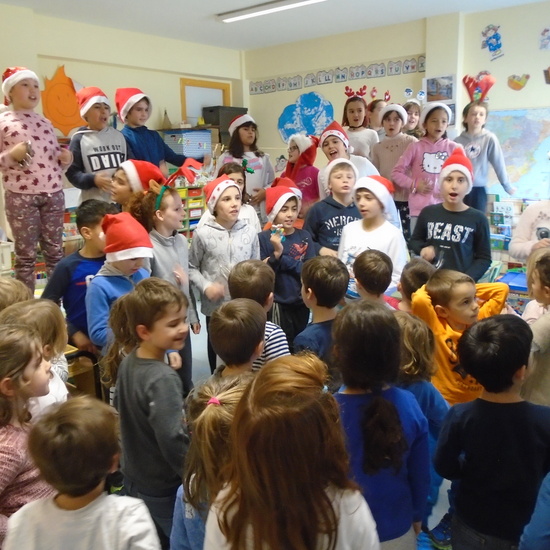 4º PRIMARIA VA A CANTAR VILLANCICOS  INFANTIL 7