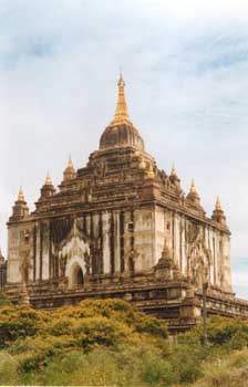 Pagoda Thatbyinnye, Myanmar