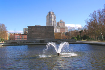 Fuente en Templo de Debod, Madrid