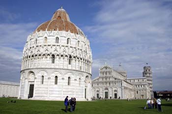 Torre de Pisa y Baptisterio