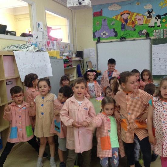 8d76b7d8-18f2-4981-9995-2224f613984e