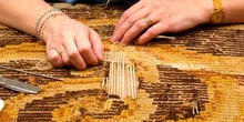 Fabricación artesanal de alfombra