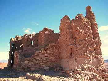 Ventanas y muro de la Kasbah, Ait Benhaddou, Marruecos