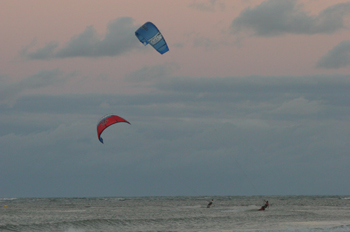 Flysurf en Maracaípe, Pernambuco, Brasil