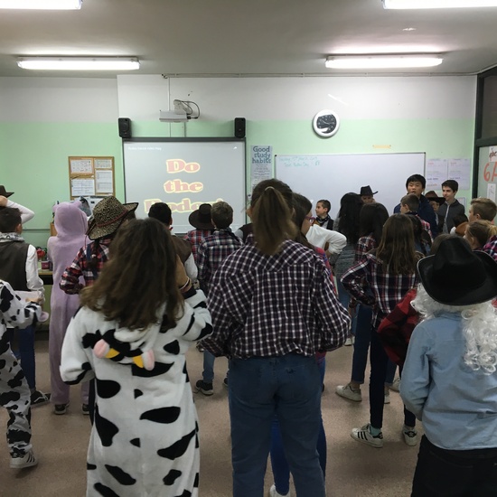 6º disfrutando del Carnaval: El Rodeo de Texas. 19