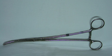 Pinza hemostática Crawford