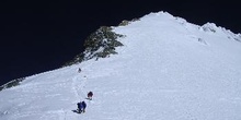 Ascenso a la cumbre sur del Everest desde el Balcón