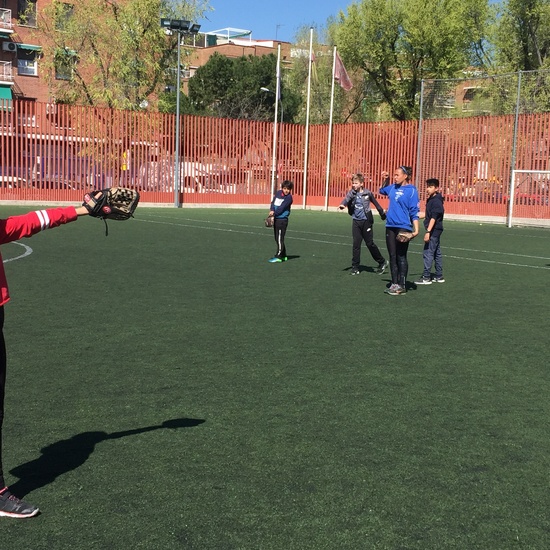 MAÑANAS ACTIVAS. Polideportivo San Vicente de Paul. 10