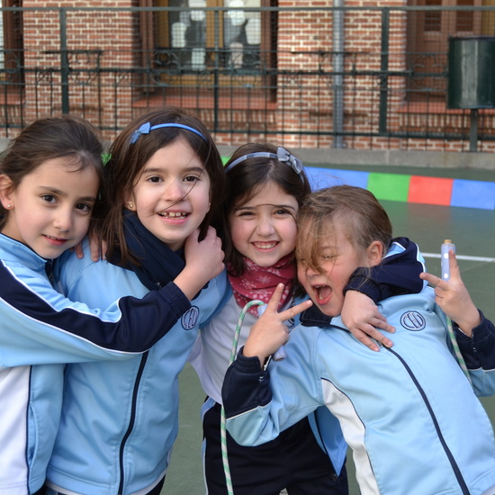 Jornadas Culturales y Deportivas 2018: JUEGOS 1º Y 2º EP 9