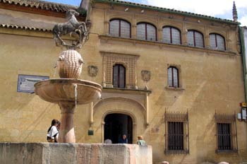 Plaza del Potro y Museo de Bellas Artes, Córdoba, Andalucía