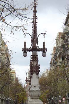 Farola, Avenida Gaudí, Barcelona