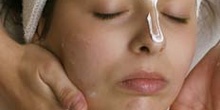 Limpieza facial: extensión de crema