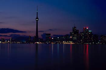 Vista nocturna de Toronto, Canadá