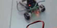 Vehículo robot teledirigido micro:Bit
