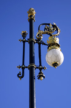 Farola del Palacio Real, Madrid
