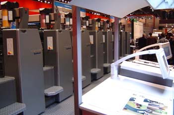 Carga de tinta automático con cartucho en línea