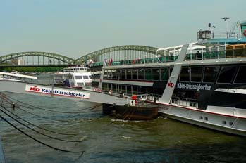 Transporte fluvial por el Rhin, Alemania