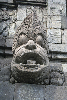 Detalle evacuación aguas, Templo Borobudur, Jogyakarta, Indonesi
